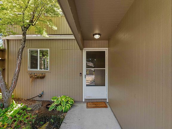 2nd image of 17585 NW Shorewood Dr