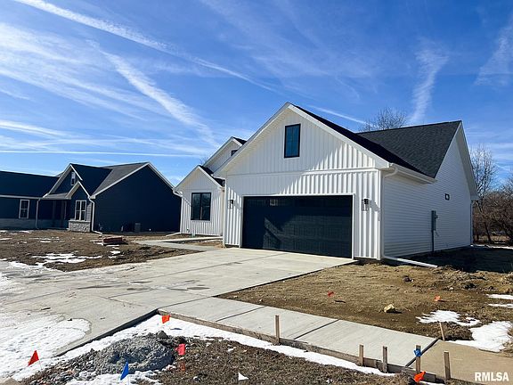 5th image of 1213 Parkview Dr
