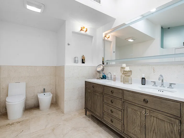 12300 Old Cutler Rd — Photo 35