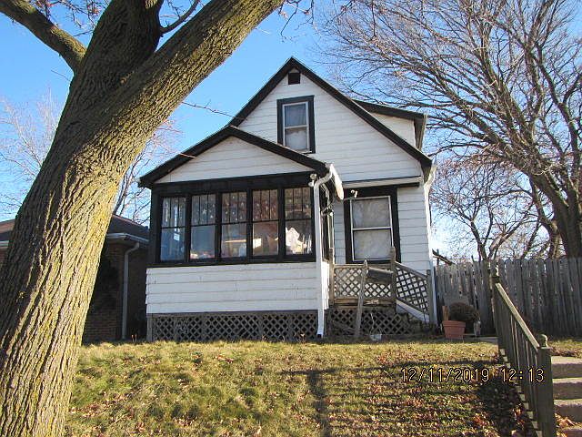 2nd image of 168 S 66th St