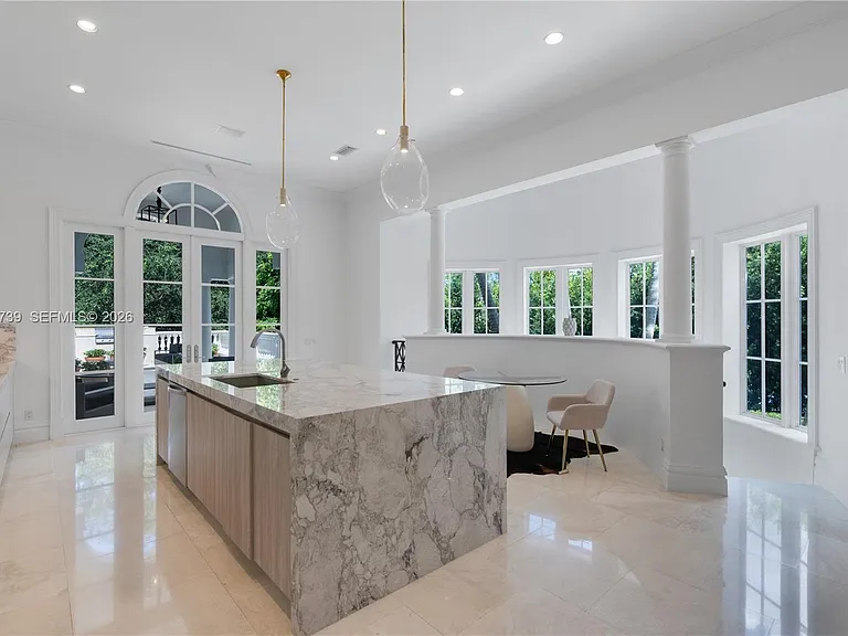 26 Tahiti Beach Island Rd — Photo 29