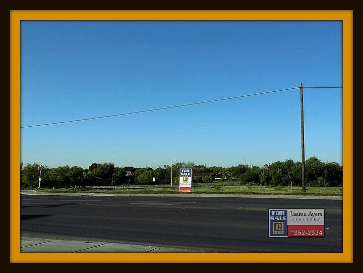 1st image of 2268 El Indio Hwy