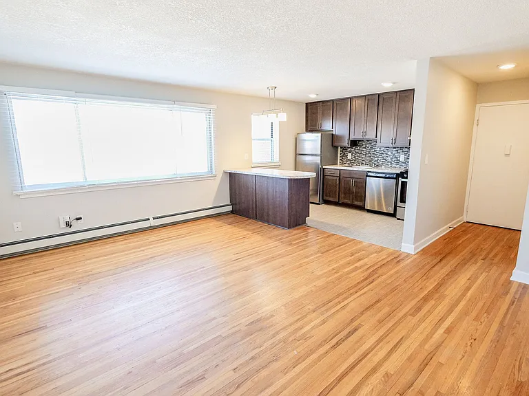 YG Flats — Photo 28