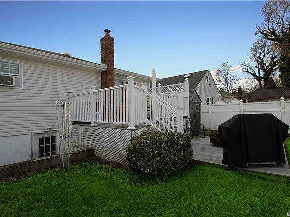 3rd image of 17 Wellwood Dr