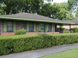 209 Hammond Rd, Lafayette, LA 70501