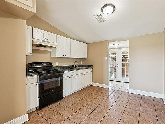 5th image of 3308 Arkansas Ave