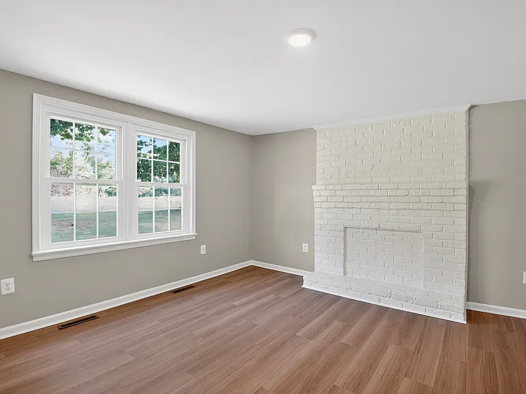 5454 Paynes Mill Rd — Photo 8