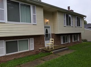 309 Case St, Jonesville, MI 49250