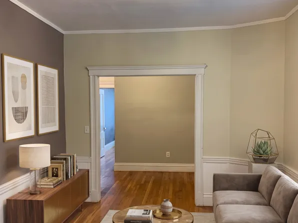 30 Chiswick Rd APT 4A, Boston, MA 02135