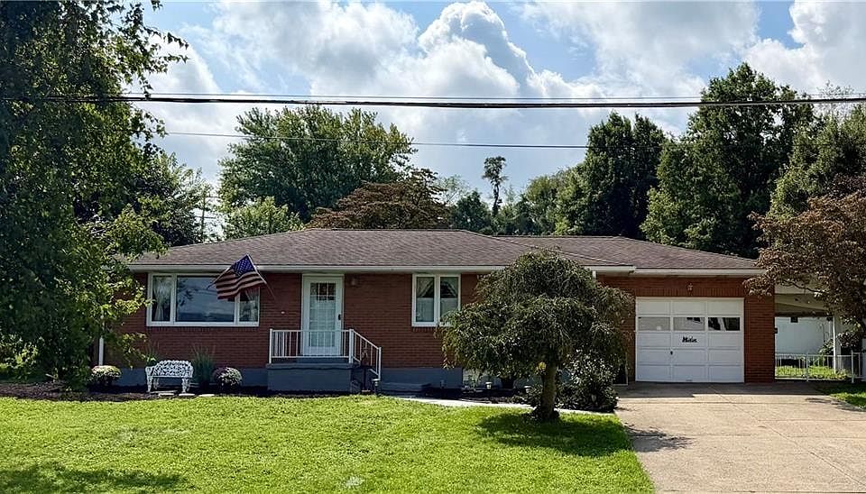 1st image of 212 Pine St