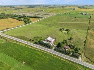 1922 M Ave, Marengo, IA 52301
