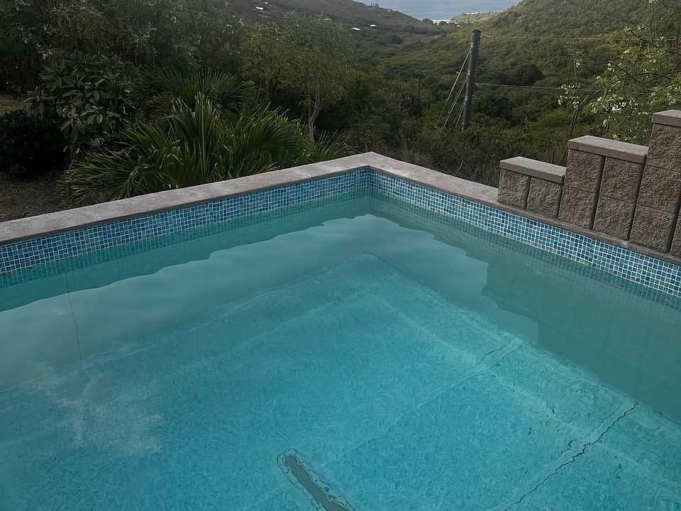 2nd image of 25 Pleasant Valley Est