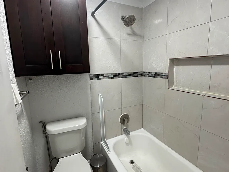 7200 Clarewood Dr #1607 — Photo 5