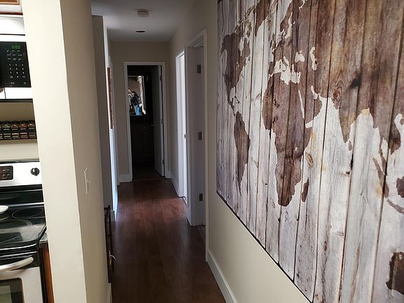 5th image of 207 Ballard St APT 303