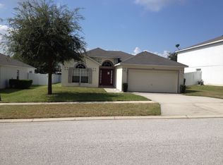 2436 Foxhollow Rd, Tavares, FL 32778