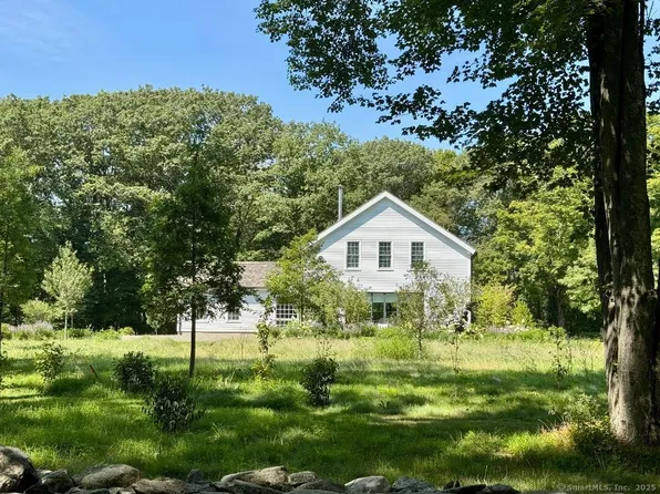24 Old Roxbury Rd, Roxbury, CT 06783