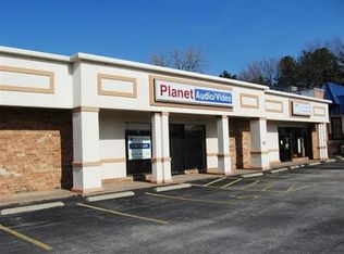 1714 E Kimberly Rd, Davenport, IA 52807