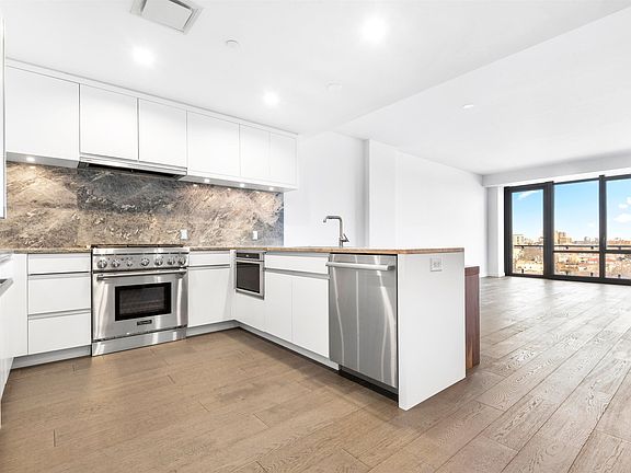 2nd image of 300 Adolphus Ave #1206