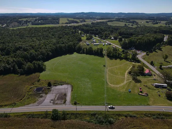 Coulson Church Rd, Hillsville, VA 24343