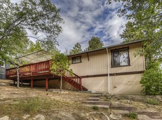 33148 Maple Ln, Green Valley Lake, CA 92341