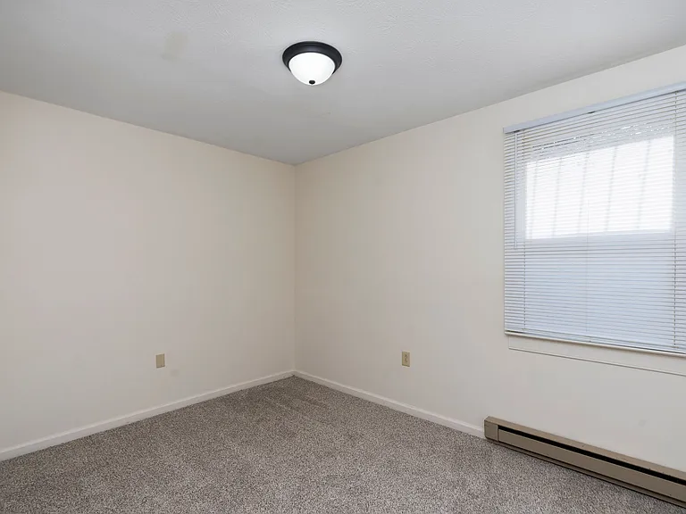 418 Straith St #C — Photo 6