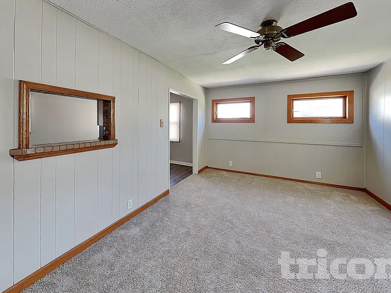 1811 Innercircle Dr — Photo 3