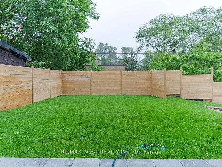 63 Lonborough Ave — Photo 18