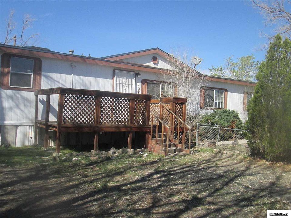 1st image of 1075 Pueblo St