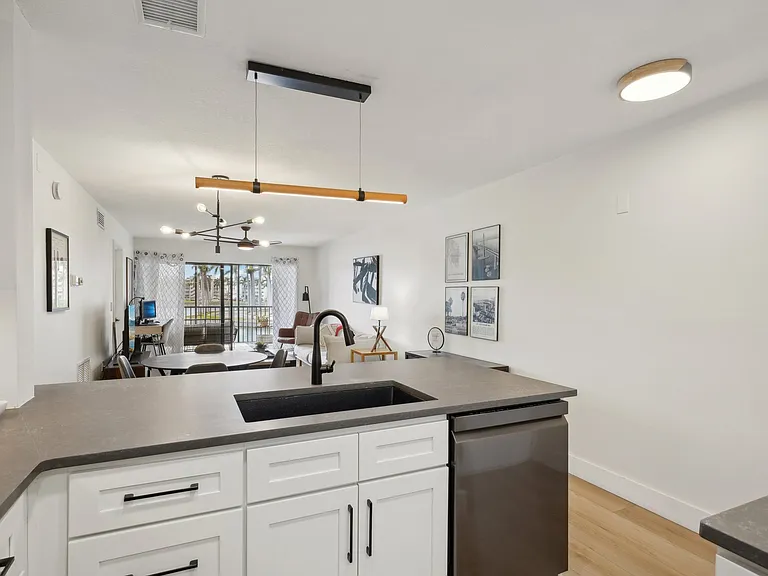 6277 Bahia Del Mar Blvd S #210 — Photo 10