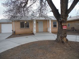 126 Hilton Ave NW, Albuquerque, NM 87107