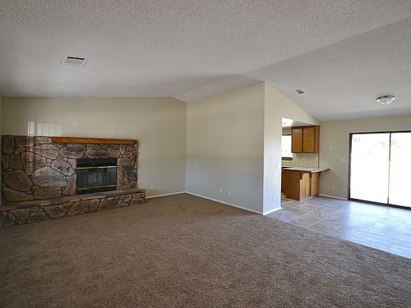 3rd image of 17835 Lakespring Ave