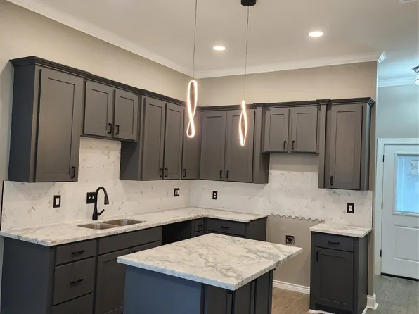 9446 Ferrara Dr, Shreveport, LA 71118