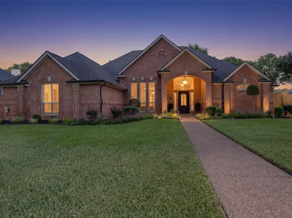 5601 Sycamore Dr, Colleyville, TX 76034
