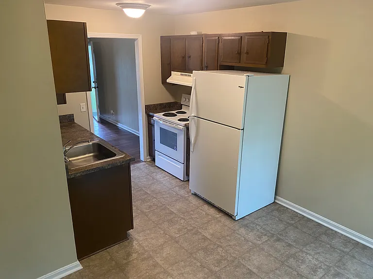 1316 Diuguid Dr — Photo 5