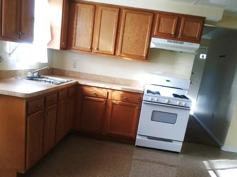 2900 Crehore St #2910 — Photo 3
