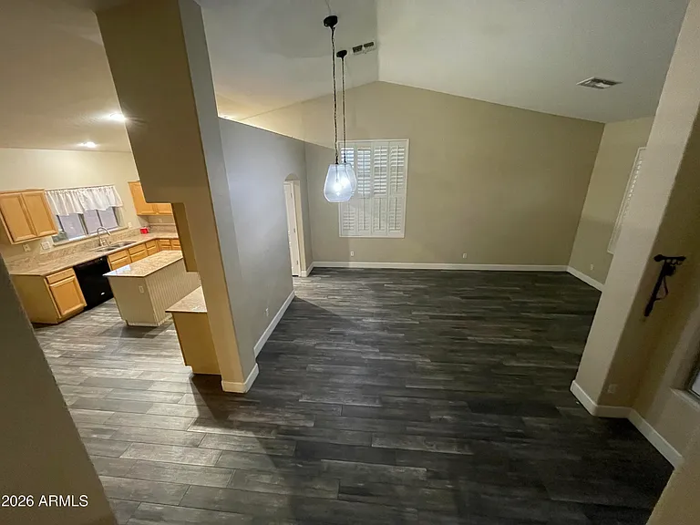 5168 W Morten Ave — Photo 6