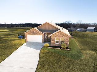 315 De La Torre St, Trenton, TX 75490