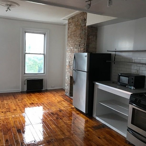 1st image of 93 McGuinness Blvd #3RE