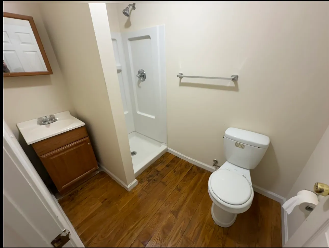 4 bed, 2817 sqft, $1,800 — Photo 4
