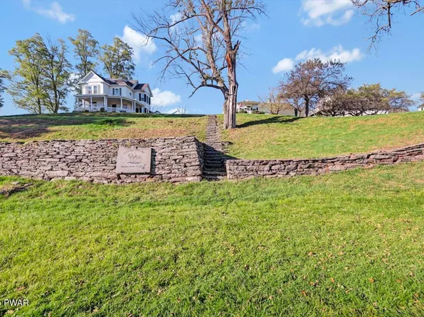 (undisclosed Address), Tyler Hill, PA 18469