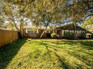 716 Spring Lake Dr, Destin, FL 32541