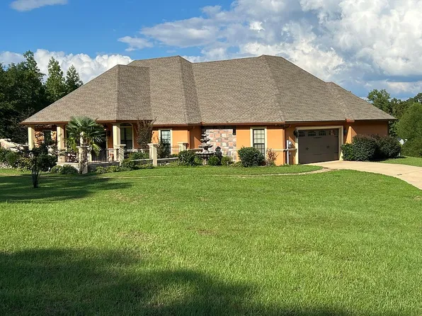 413 Graywood Dr, Minden, LA 71055