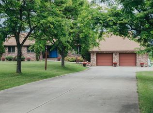 10067 Davis Rd, Deerfield, NY 13502