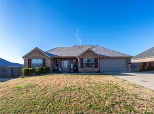 497 Caballo St, Farmington, AR 72730