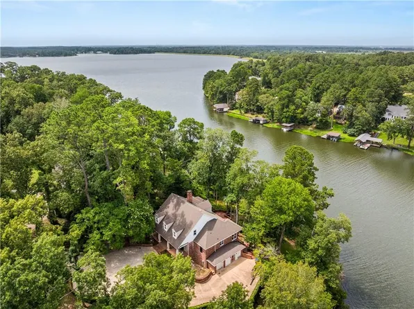 38 Woodland Dr, Boyce, LA 71409