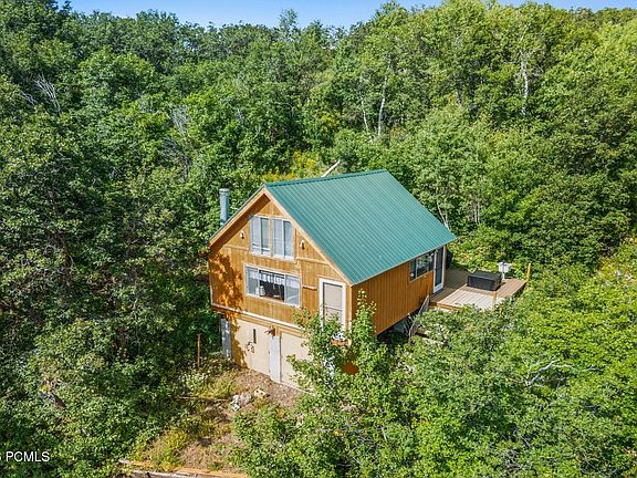 2nd image of 1237 Lower Cove Rd