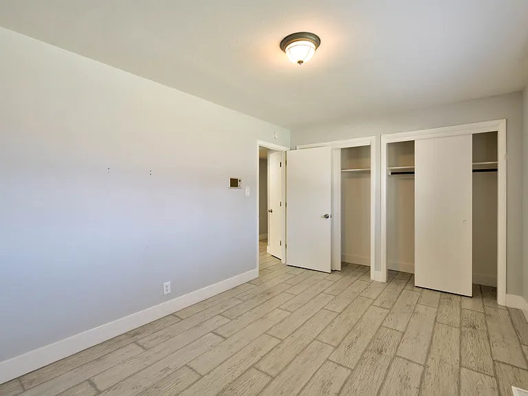 12310 S Hills Dr — Photo 9