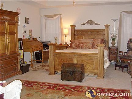 14x16 Master bed/bath suite