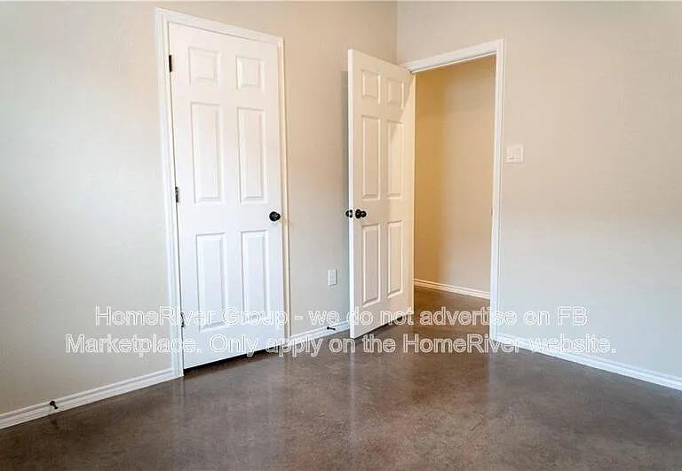 390 Joanne Loop #A — Photo 9