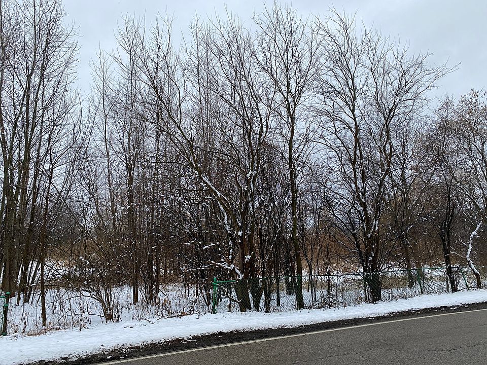 2nd image of 95 W South Dr